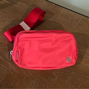 Lululemon Crossbody Bag *NWT*